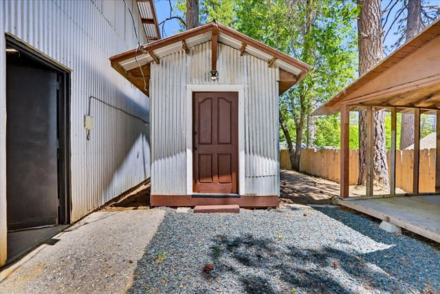 662 Nevada Street, Nevada City, CA 95959