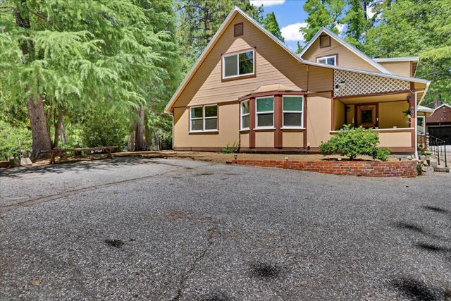 662 Nevada Street, Nevada City, CA 95959