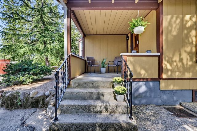 662 Nevada Street, Nevada City, CA 95959