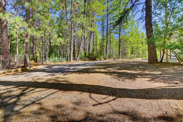 662 Nevada Street, Nevada City, CA 95959