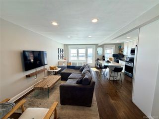 1 E Broadway 3N, Long Beach, NY 11561