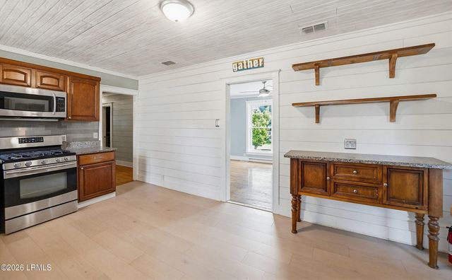 2602 S Royal Oaks Drive, Beaufort, SC 29902