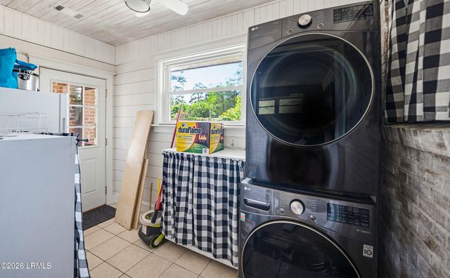 2602 S Royal Oaks Drive, Beaufort, SC 29902