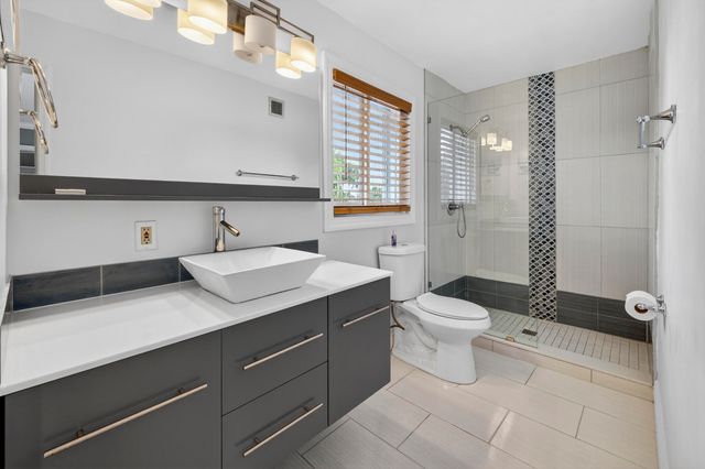 1503 NE 18th Avenue, Fort Lauderdale, FL 33304