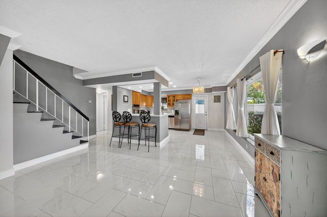 1503 NE 18th Avenue, Fort Lauderdale, FL 33304