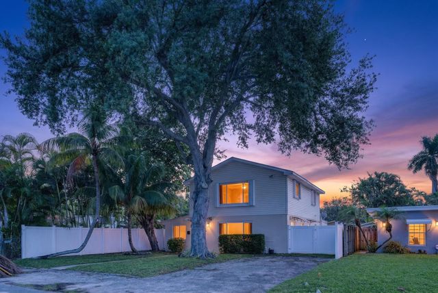 1503 NE 18th Avenue, Fort Lauderdale, FL 33304