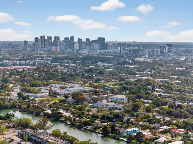 1503 NE 18th Avenue, Fort Lauderdale, FL 33304