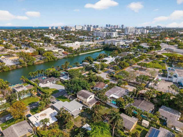 1503 NE 18th Avenue, Fort Lauderdale, FL 33304