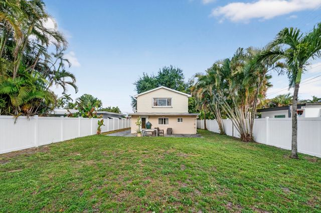 1503 NE 18th Avenue, Fort Lauderdale, FL 33304