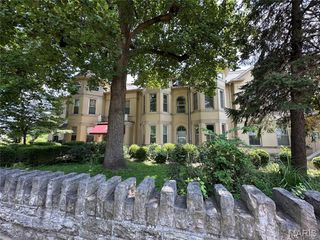 417 Prospect Street G, Alton, IL 62002