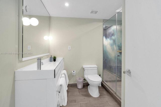 1100 West Ave 906, Miami Beach, FL 33139