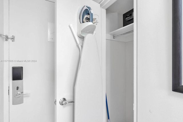 1100 West Ave 906, Miami Beach, FL 33139