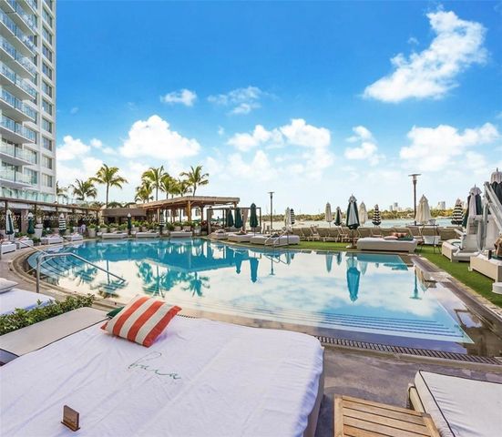 1100 West Ave 906, Miami Beach, FL 33139