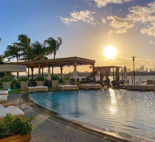 1100 West Ave 906, Miami Beach, FL 33139