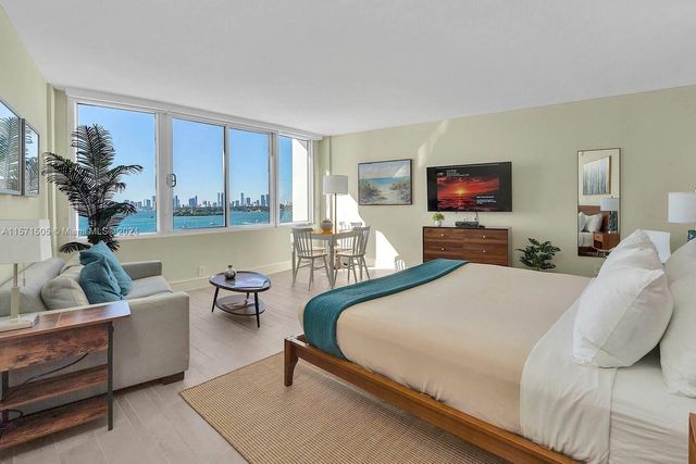 1100 West Ave 906, Miami Beach, FL 33139