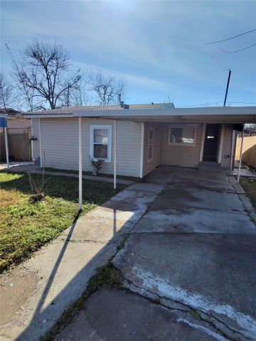 10614 Chadwick Street, Houston, TX 77029