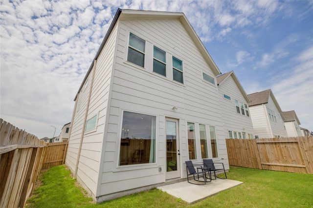 4402 Santorini Lane, Houston, TX 77045