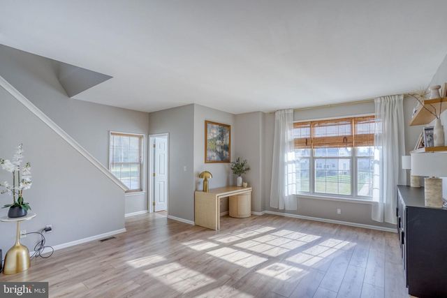 25 SHAWN LN, Bear, DE 19701