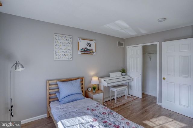 25 SHAWN LN, Bear, DE 19701