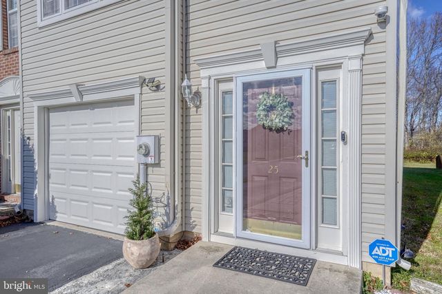 25 SHAWN LN, Bear, DE 19701