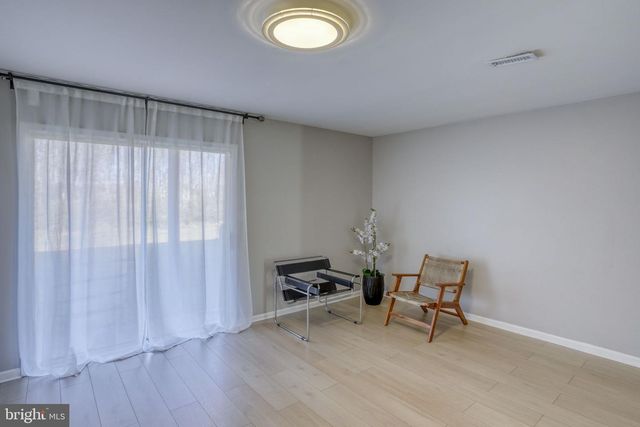 25 SHAWN LN, Bear, DE 19701