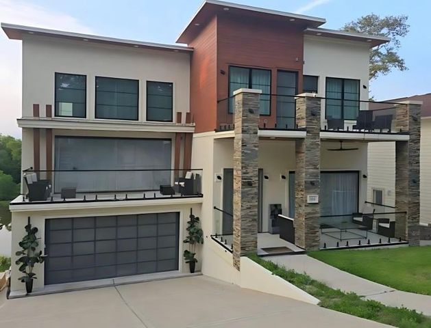 8405 Bar K Ranch RD, Lago Vista, TX 78645