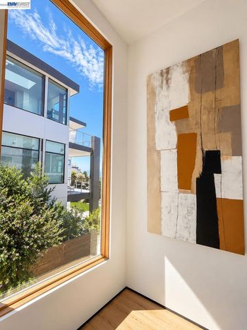 1026 Grizzly Peak Blvd, Berkeley, CA 94708