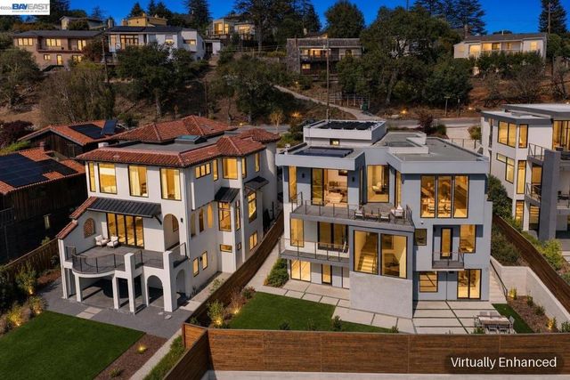 1026 Grizzly Peak Blvd, Berkeley, CA 94708