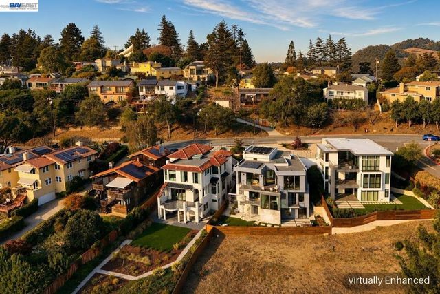 1026 Grizzly Peak Blvd, Berkeley, CA 94708