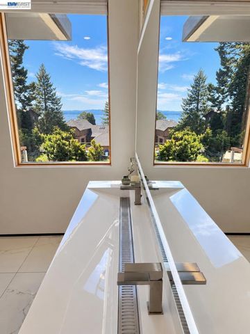 1026 Grizzly Peak Blvd, Berkeley, CA 94708