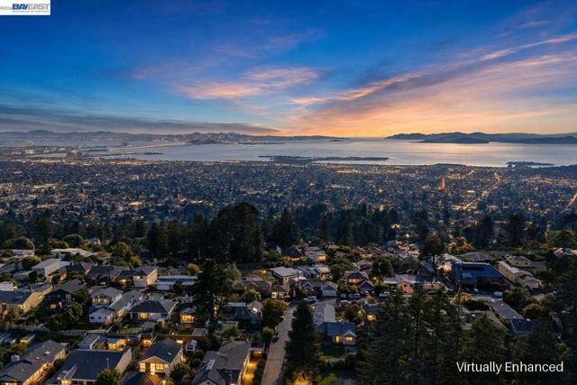 1026 Grizzly Peak Blvd, Berkeley, CA 94708