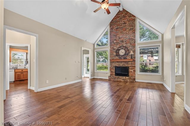 10708 Saint Michael Ct, Fort Smith, AR 72908