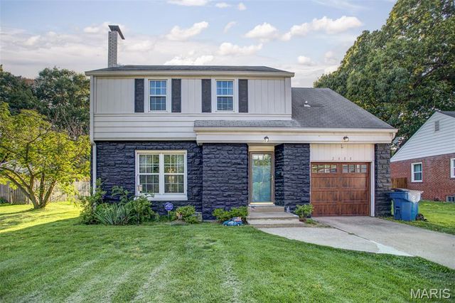 2408 Alby Street, Alton, IL 62002