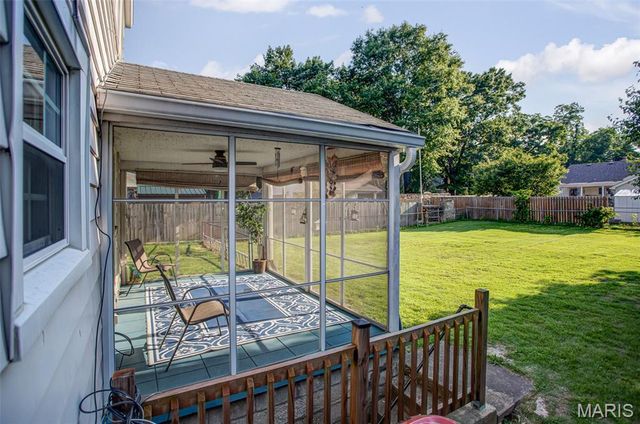 2408 Alby Street, Alton, IL 62002