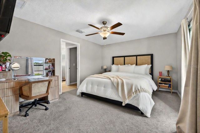 9324 LEMON DROP LOOP, Sun City Center, FL 33573