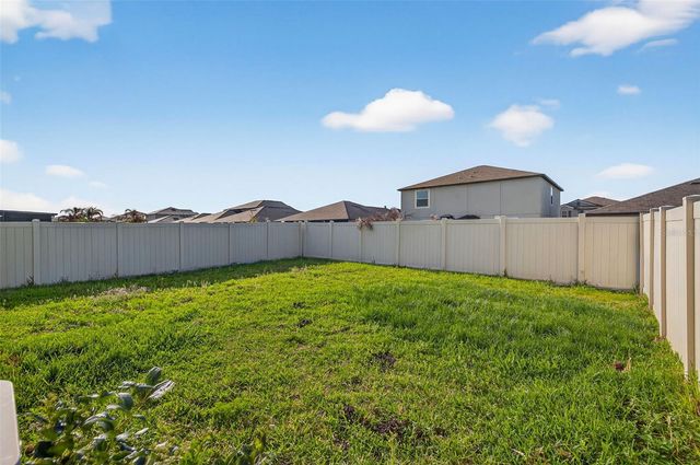 9324 LEMON DROP LOOP, Sun City Center, FL 33573