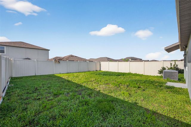 9324 LEMON DROP LOOP, Sun City Center, FL 33573