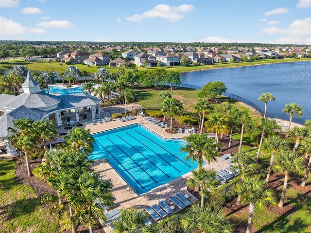 9324 LEMON DROP LOOP, Sun City Center, FL 33573