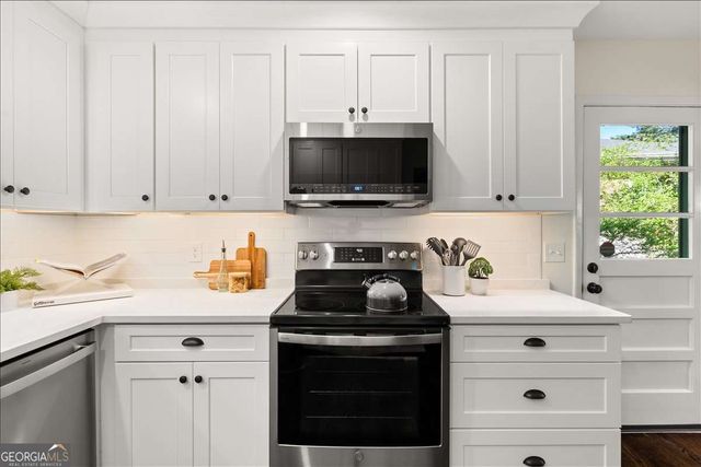 3075 Hudson Court, Decatur, GA 30033