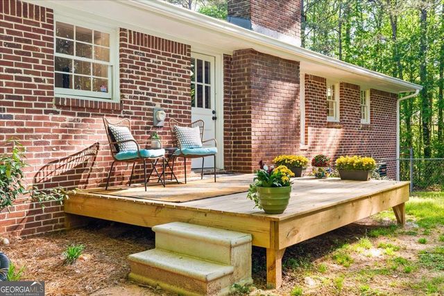 3075 Hudson Court, Decatur, GA 30033