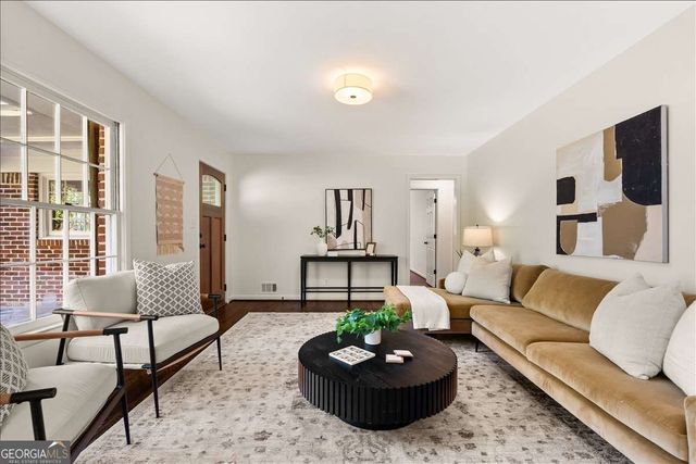 3075 Hudson Court, Decatur, GA 30033