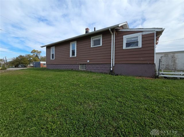 5216 Third Street, Dayton, OH 45417