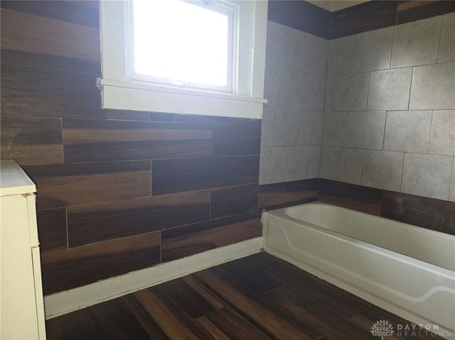 5216 Third Street, Dayton, OH 45417