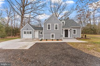 15072 DAHLGREN RD, King George, VA 22485