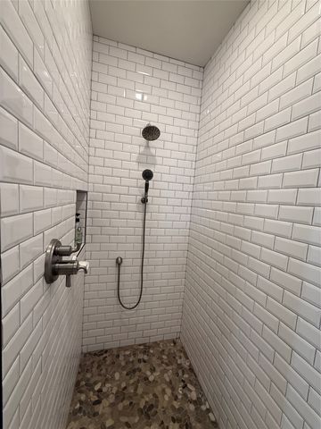 1003 Stone Bridge Street, Mt Pleasant, TX 75455