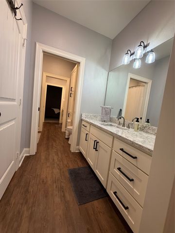 1003 Stone Bridge Street, Mt Pleasant, TX 75455