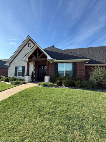 1003 Stone Bridge Street, Mt Pleasant, TX 75455