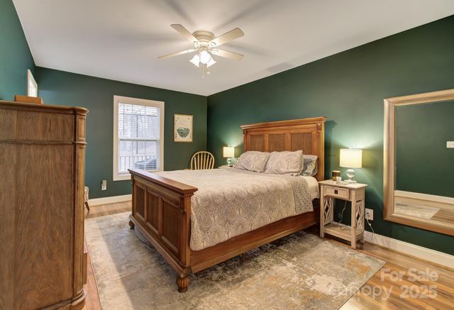 113 Pin Cherry Lane, Candler, NC 28715