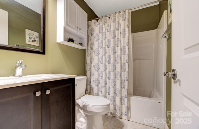 113 Pin Cherry Lane, Candler, NC 28715