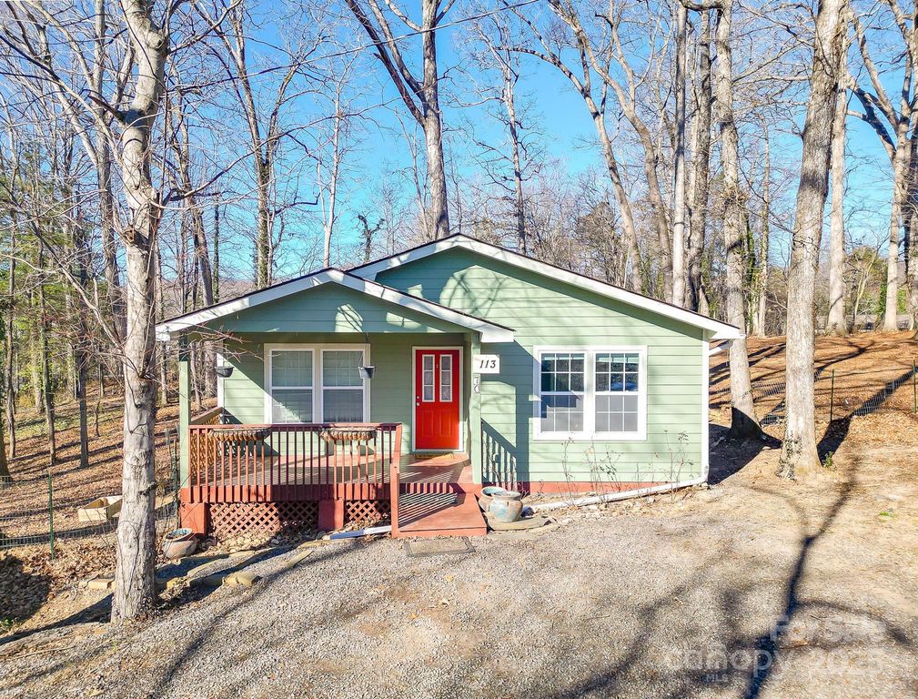 113 Pin Cherry Lane, Candler, NC 28715